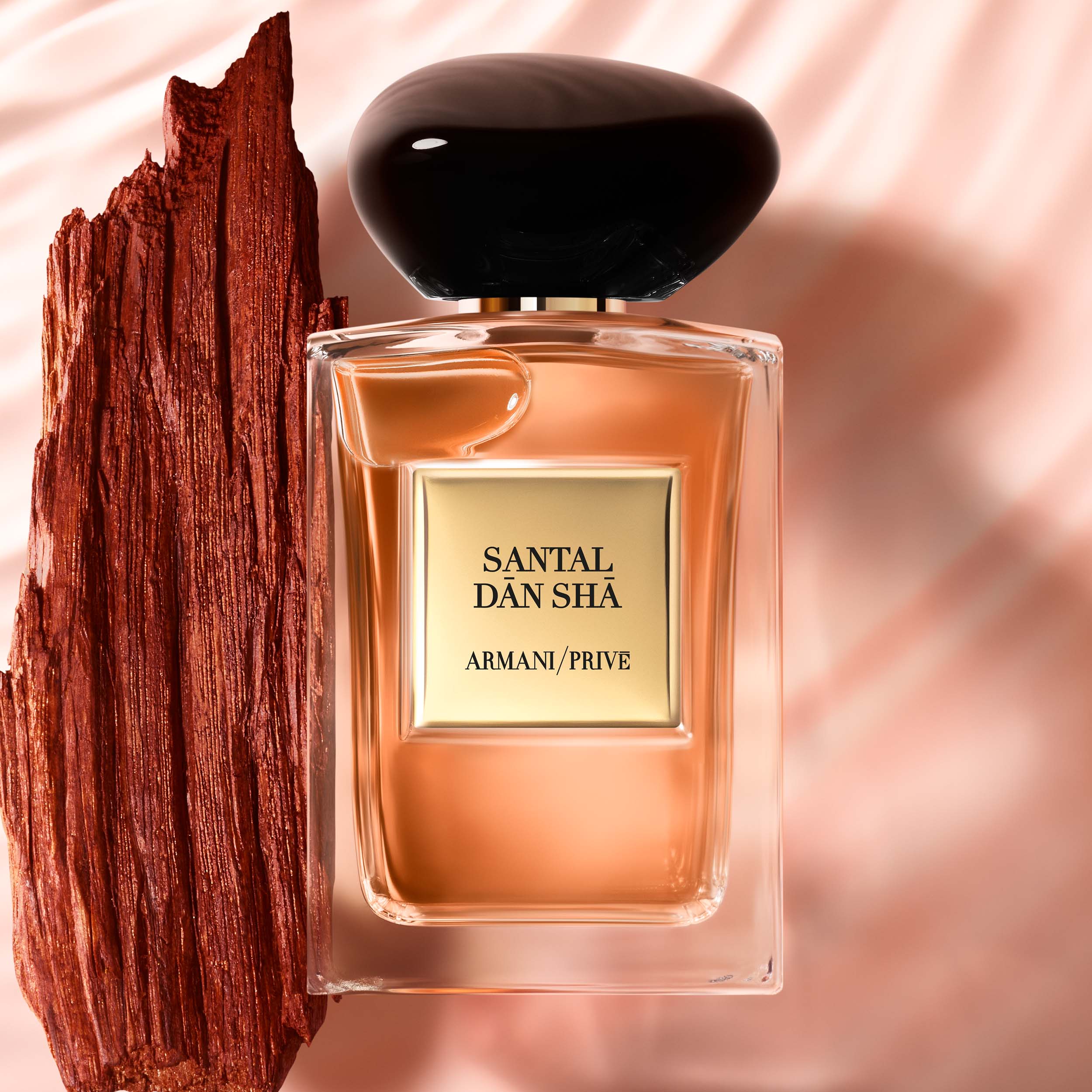 ARMANI beauty SANTAL DĀN SHĀ高訂香水 $1,210/50ml、$1,740/100ml