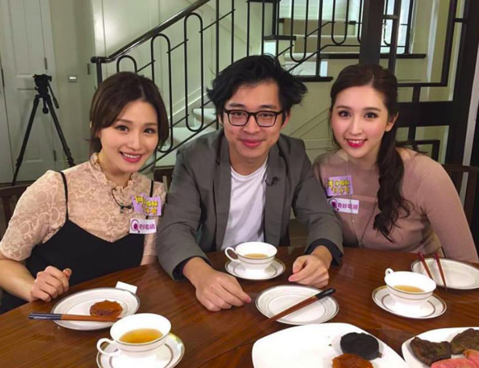 何傲芝在2009年加入TVB成為旗下藝員