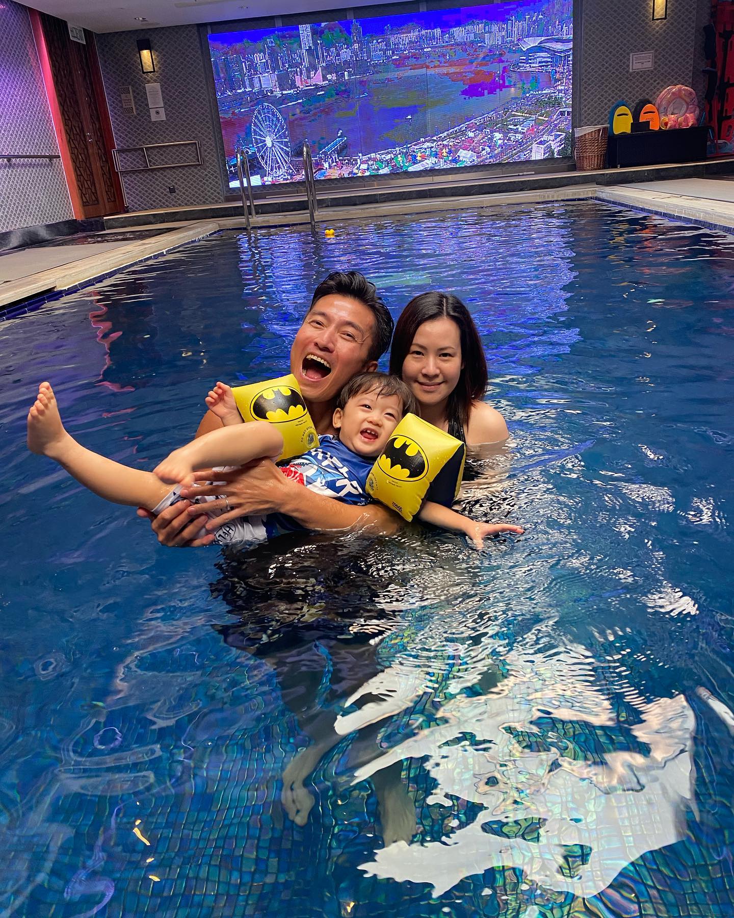 陳山聰現在已是顧家好男人。