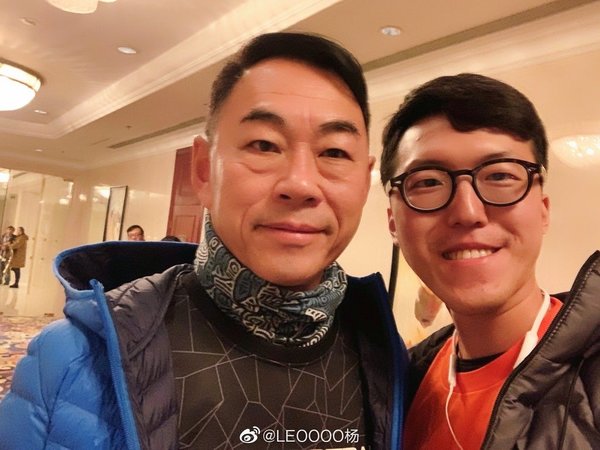 當時被驚爆陷入四角戀的戴志偉,在面對傳媒追訪時情緒十分激動。