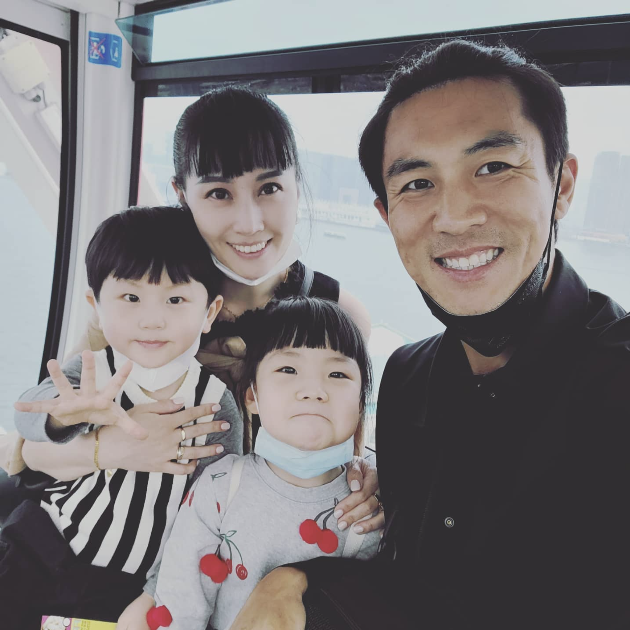 譚俊彥在台上高調示愛太太:「老婆你是我的全部。」