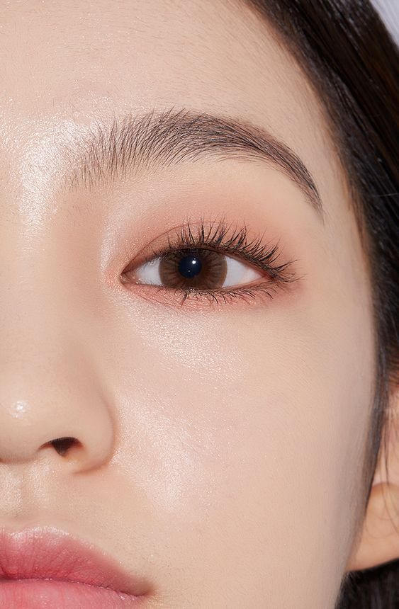 以液體眉筆畫出毛流感