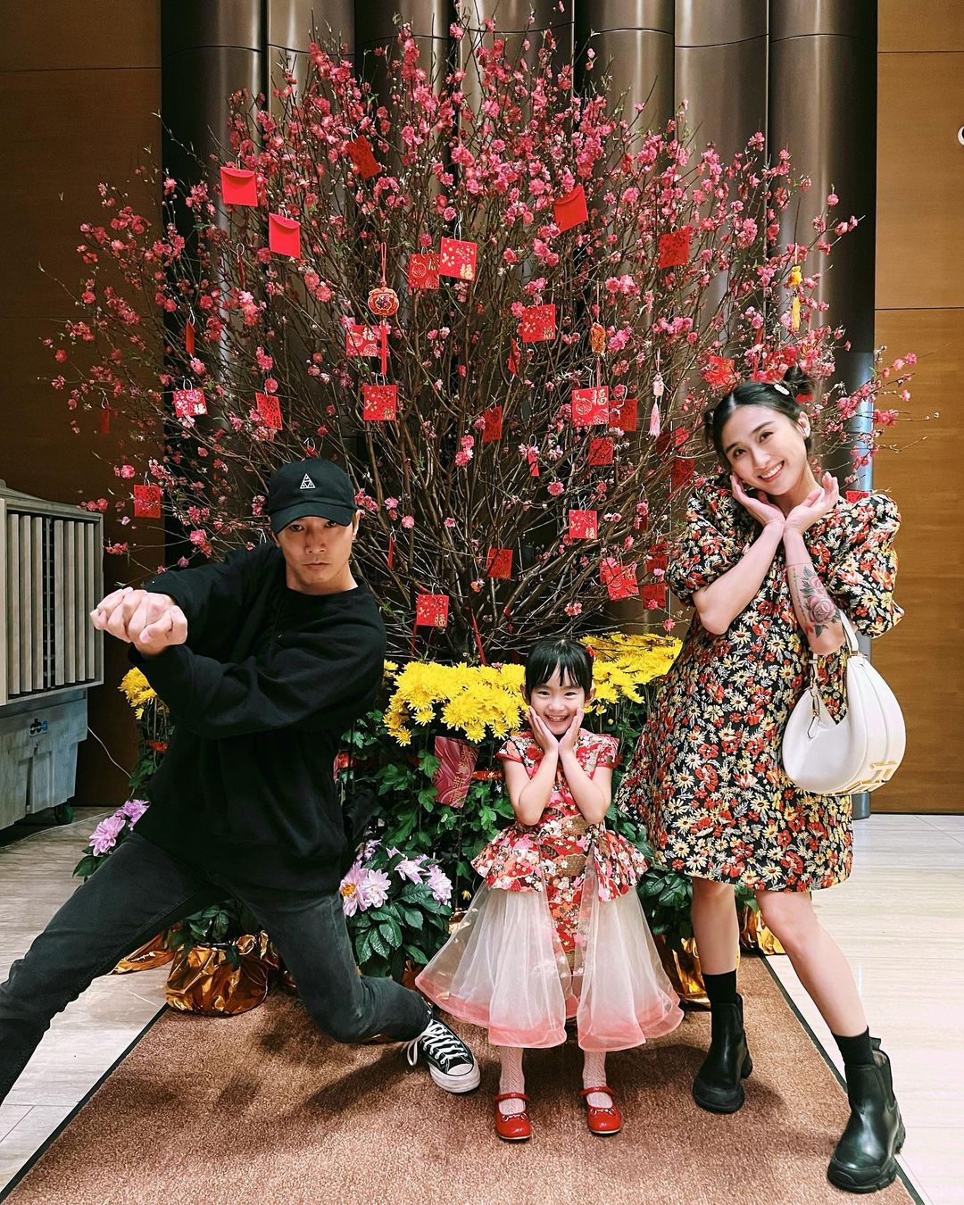 陳柏宇與老婆符曉薇及囡囡。