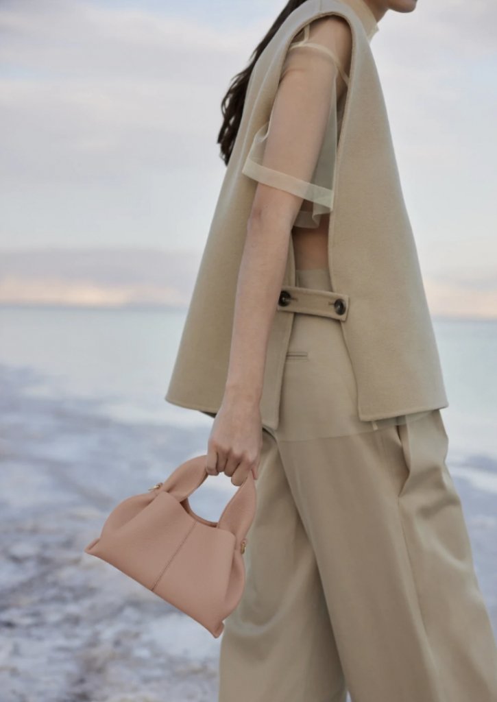 Polène Paris Number Nine Mini USD$360(約HK$2,826)