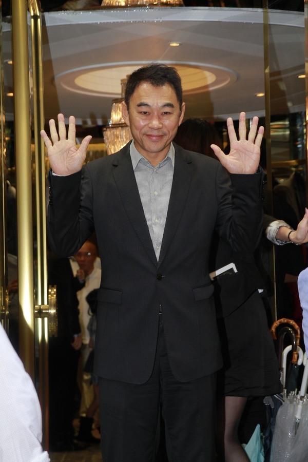 戴志偉離開TVB後,在保險界撈得風生水起。