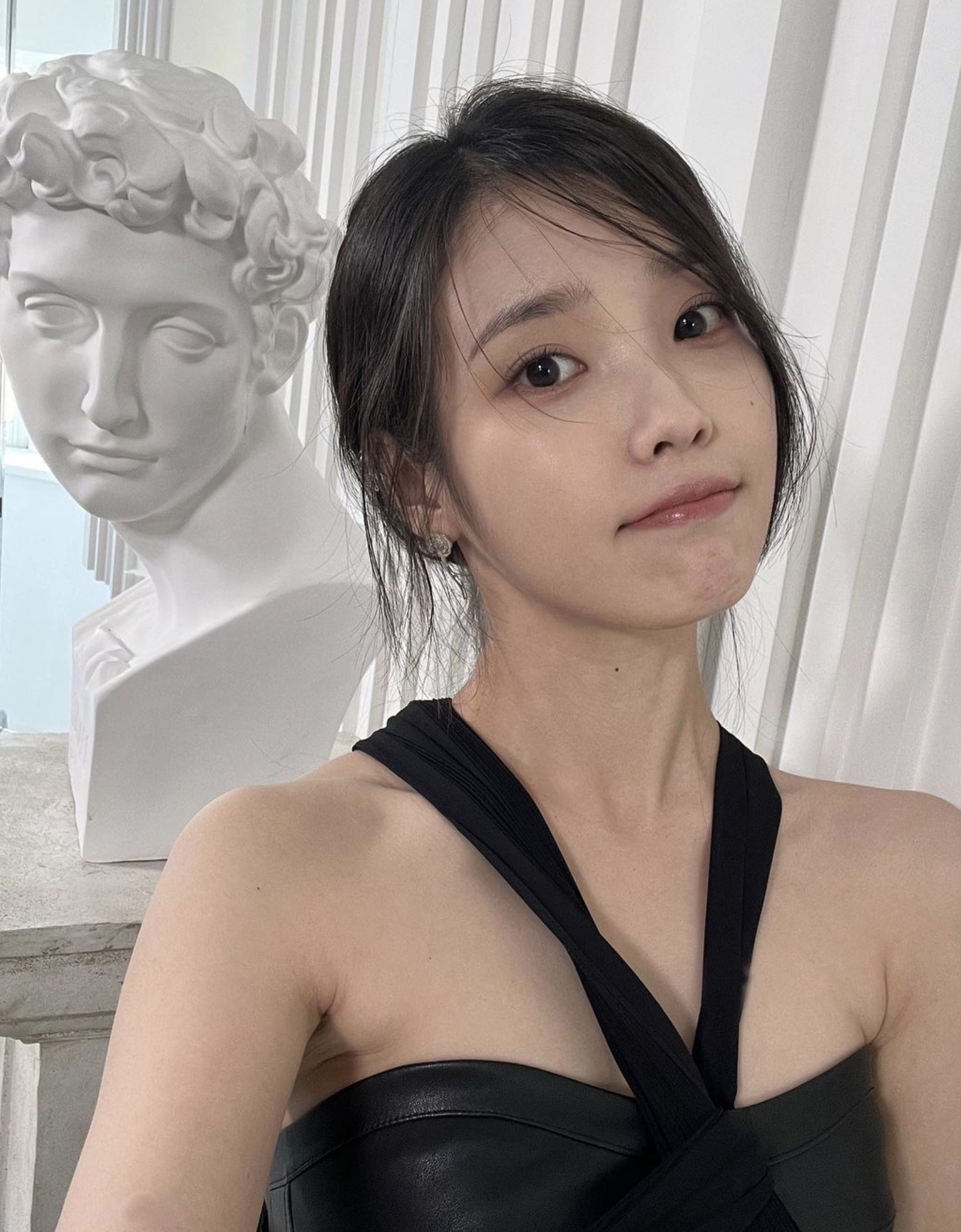 IU入選韓國「最快還清債務藝人」排行榜