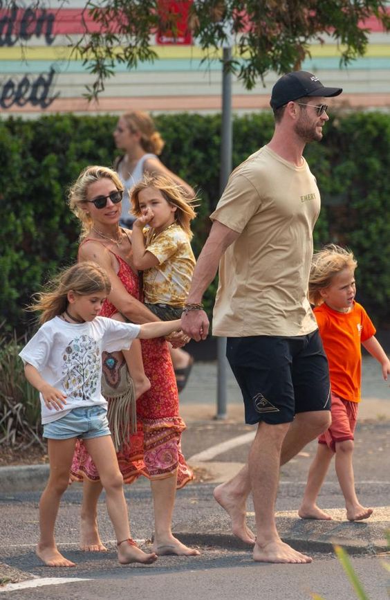 Christopher Hemsworth於2010年與知名演員Elsa Pataky結婚誕下三個孩子