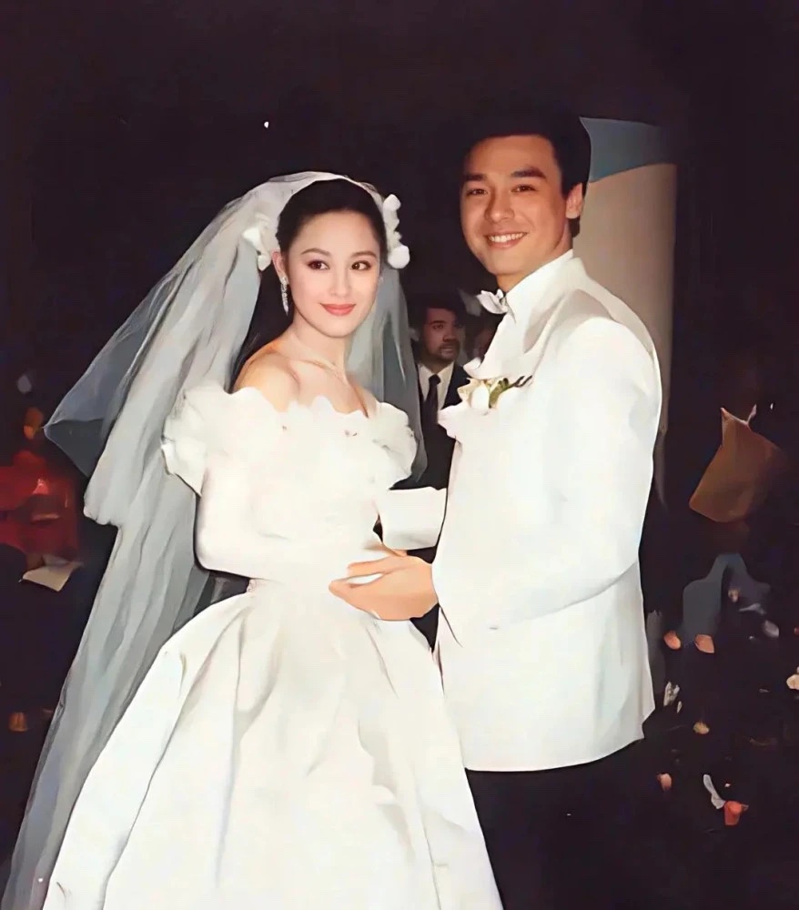 1998年,章小蕙與鍾鎮濤閃電結婚