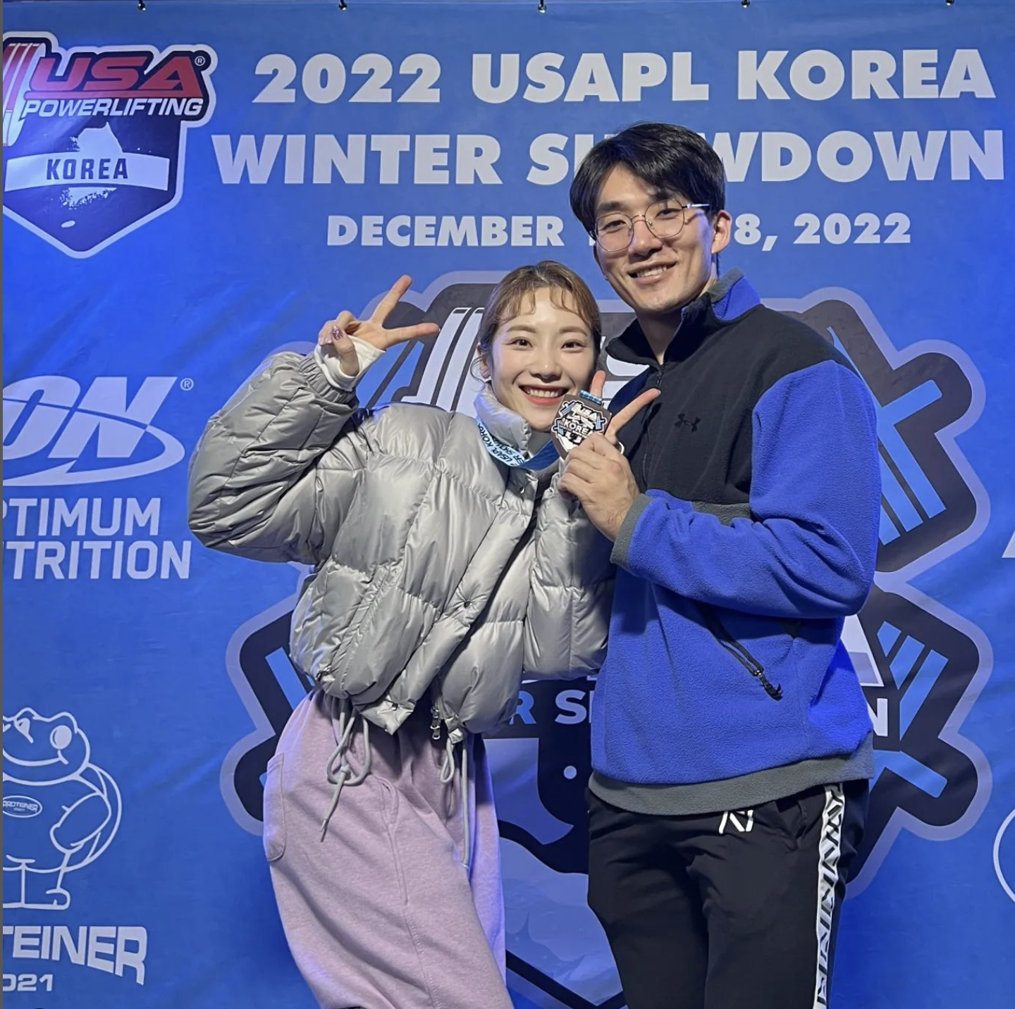 沈音燈身高164.7cm，體重52.7kg，過去參加過不少健美比賽。