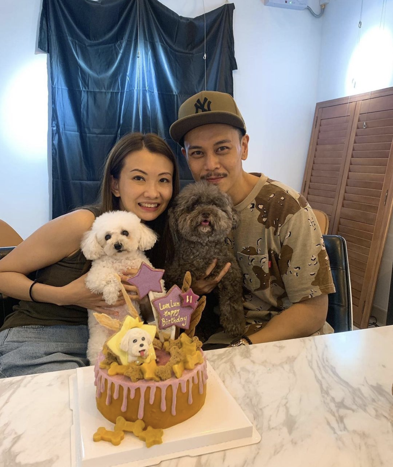 李天翔與太太譚寶怡拍拖六年後於2017年沖繩註冊結婚