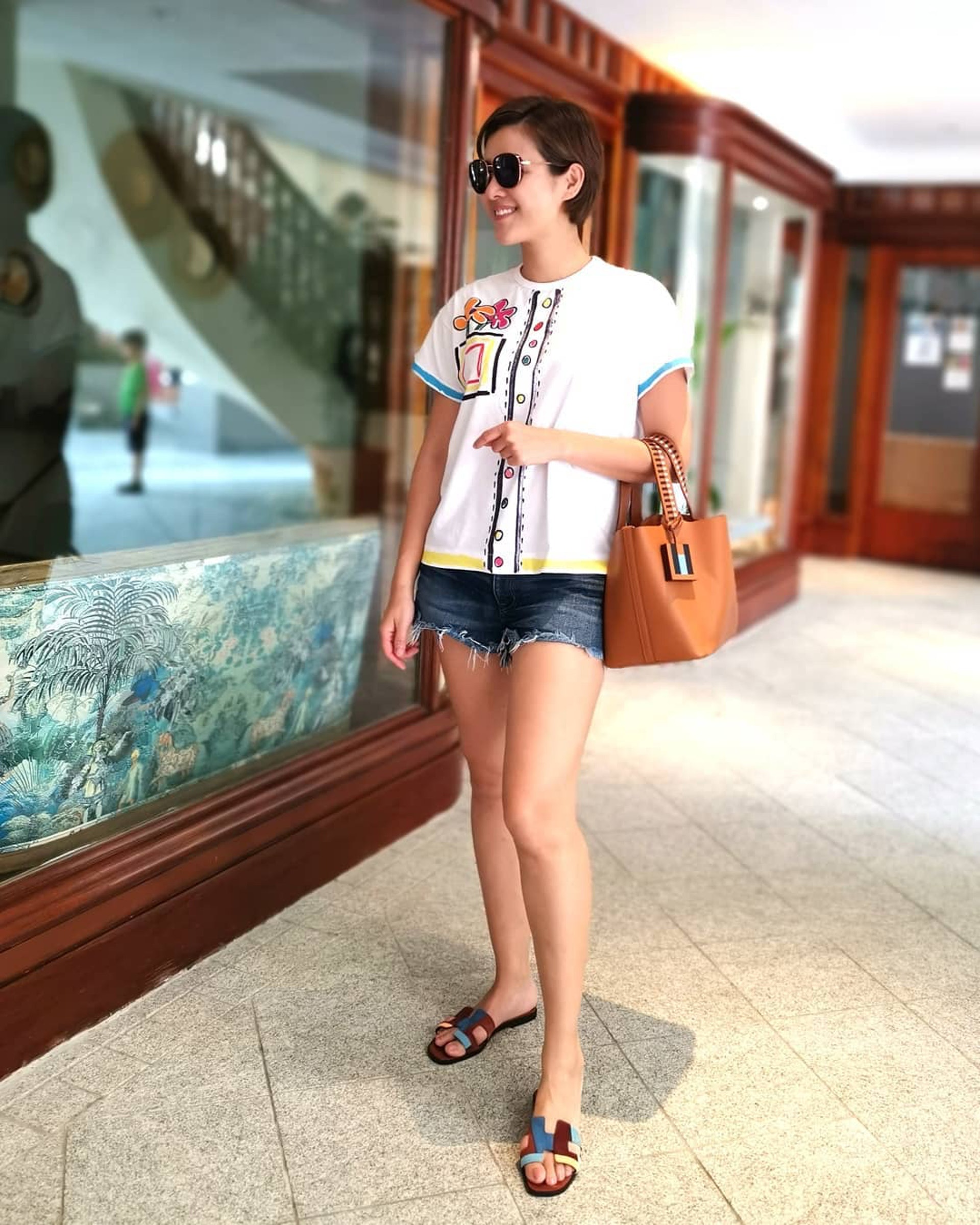 自從兩人結婚後,陳茵媺便淡出幕前專心相夫教子,一心一意照顧家庭。