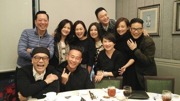 即刻引起大批網民紛紛留言:「滿滿回憶殺」、「簡直是青春回憶」、「TVB黃金一代」等。