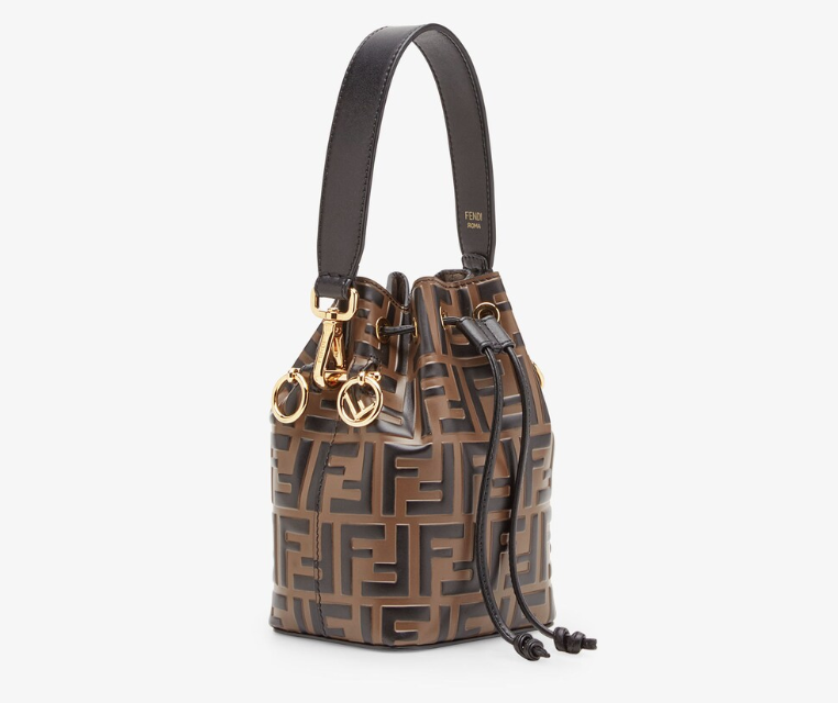 Mon Tresor水桶包因小巧可愛的外型設計,一推出後便受到大眾追捧。