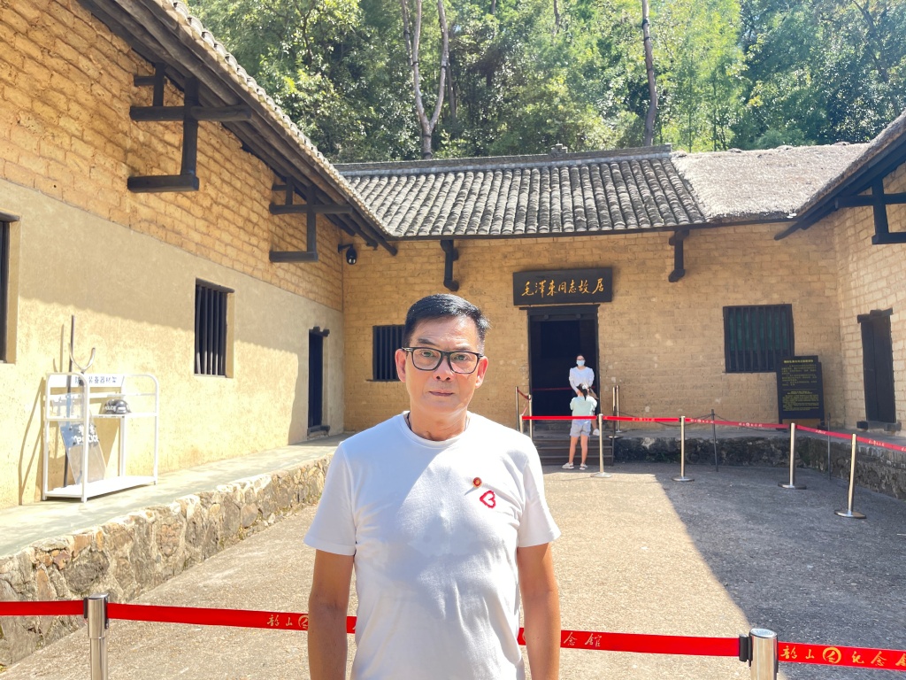 TVB甘草演員李國麟近年積極開拓內地直播帶貨市場。