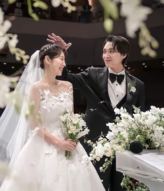 婚姻長久的秘訣建立在相愛的基礎上。