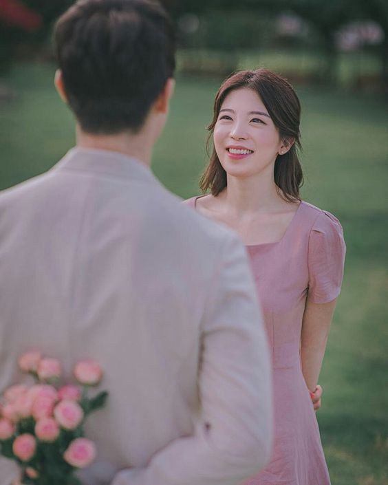 談戀愛只需看自己喜不喜歡對方,而結婚還需了解兩人是否能聊到一起。