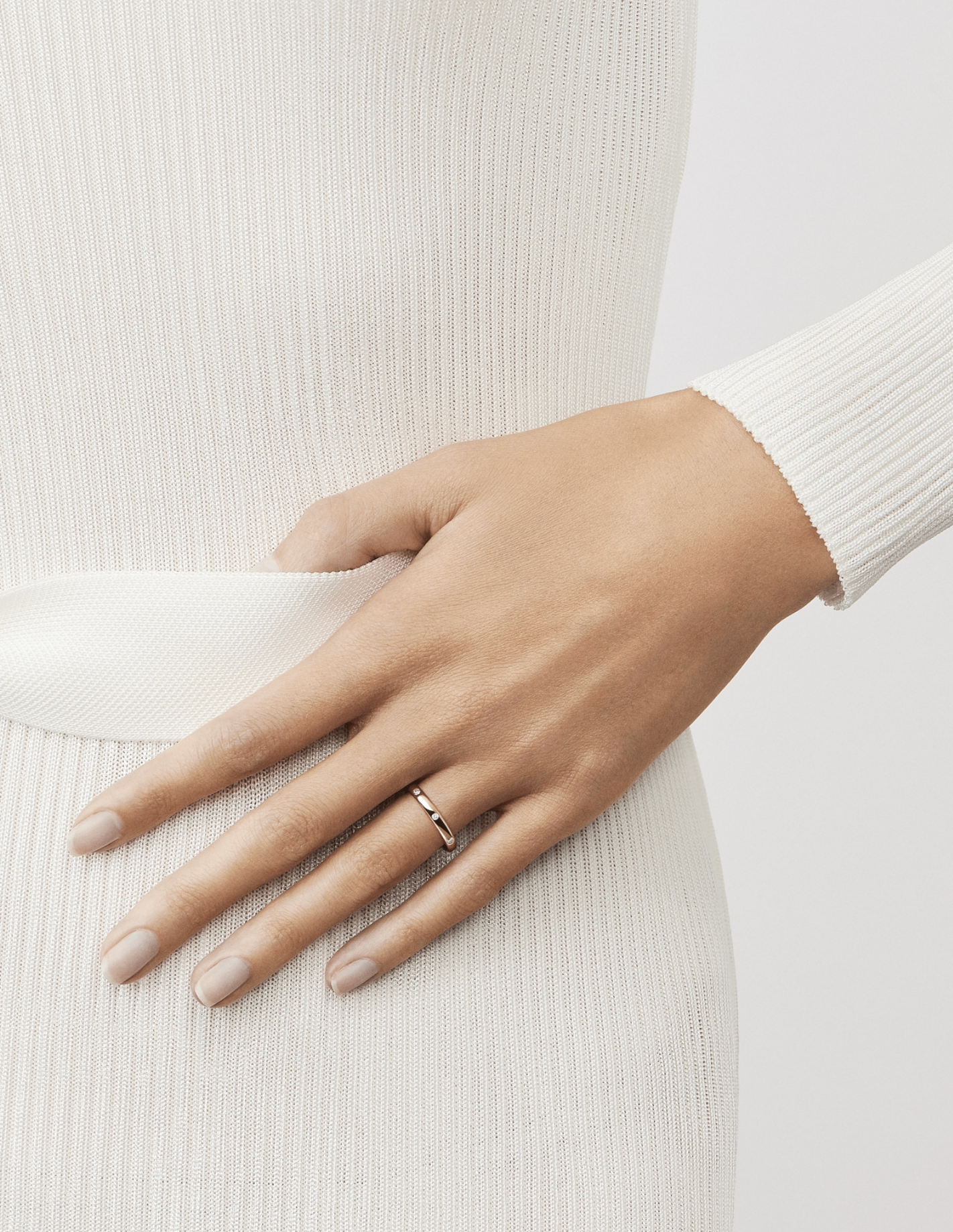 Van Cleef & Arpels Tendrement Etoiles婚戒 $9,550