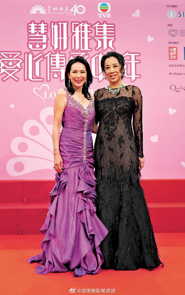 早前更以榮譽會長的身分盛裝出席「慧妍雅集」40周年活動