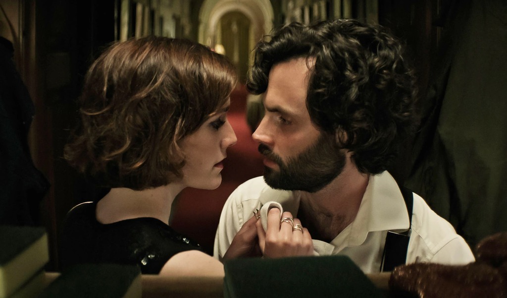 《安眠書店》第四季加入了全新陣容,找來Charlotte Ritchie成為女主角。