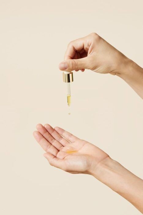 護膚油隱藏用法2:抗紅腫、脫皮