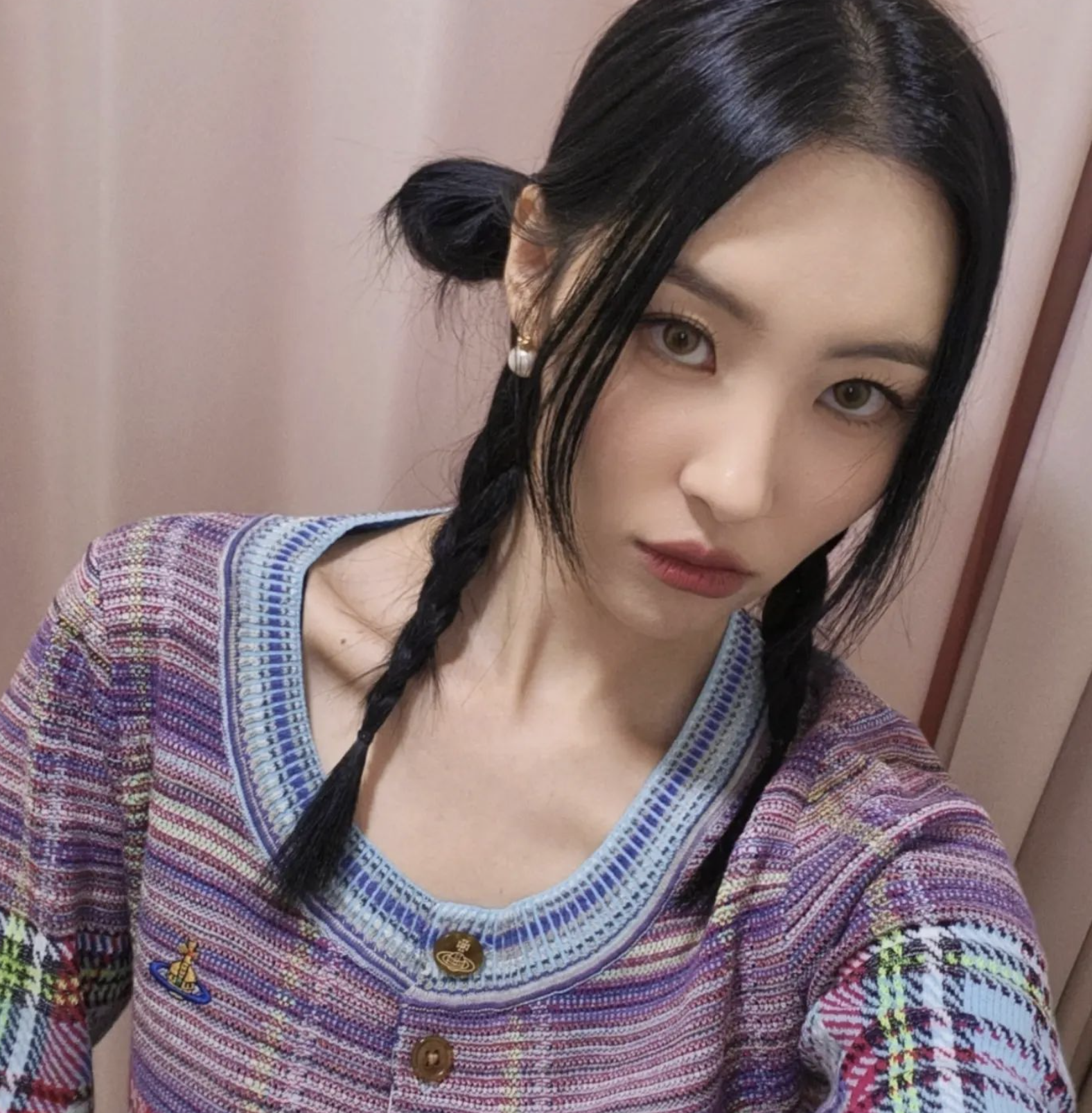 2023髮型趨勢：龍鬚瀏海