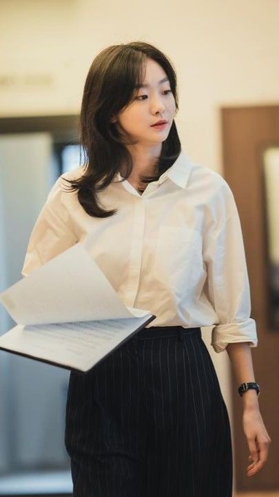 中級導師:比我們年長10至20歲的人