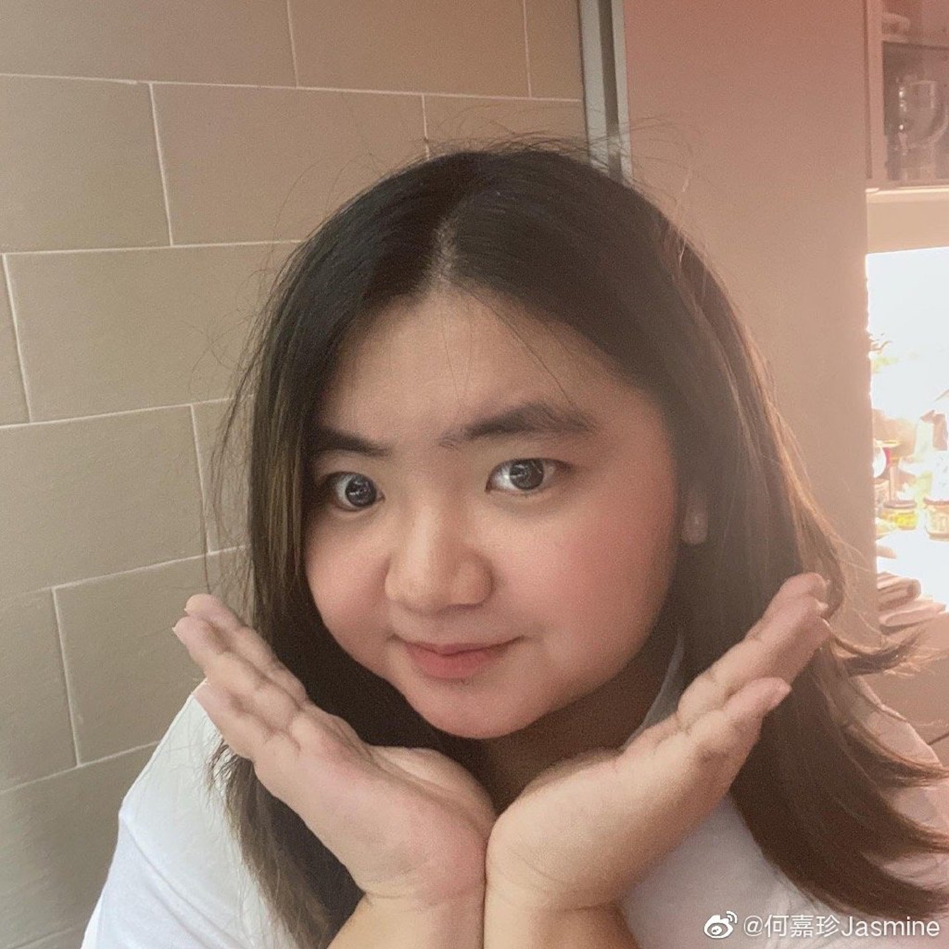 樣貌不及媽媽 但琴棋書畫樣樣掂