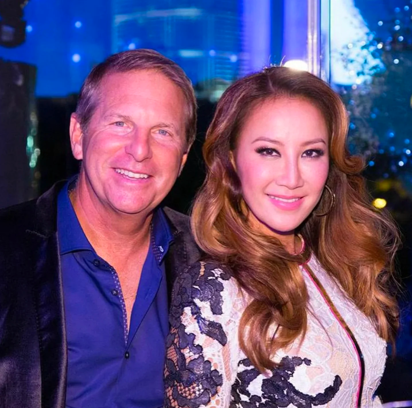 早前李玟曾因老公出軌，兩名繼女偏幫爸爸而傷心欲絕，暴瘦至93磅，健康狀況令人擔憂。