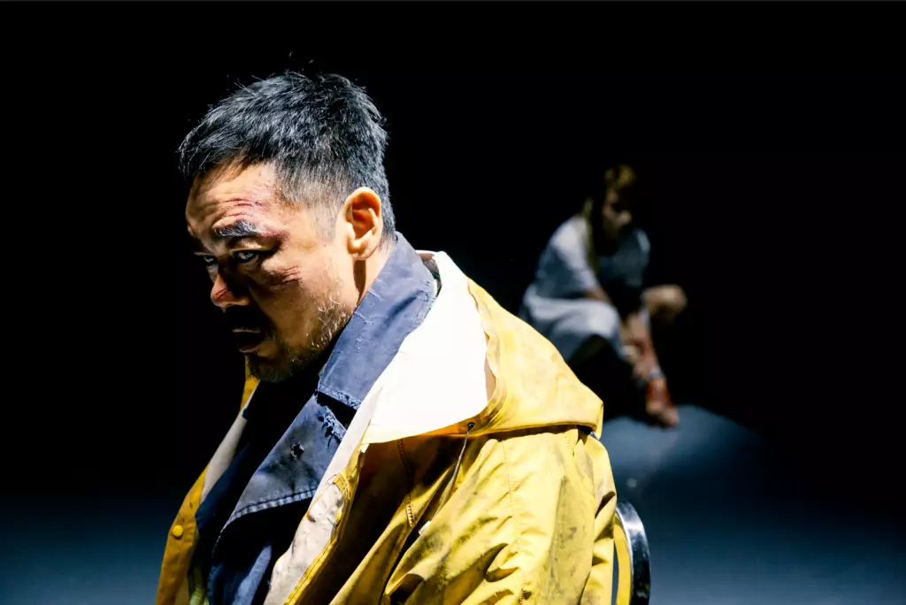 由韋家輝編導,黃偉亮任動作導演,劉青雲、蔡卓妍及林峯領銜主演的犯罪動作片《神探大戰》於去年搶先在內地上映,短短10天便累積近4億人民幣。
