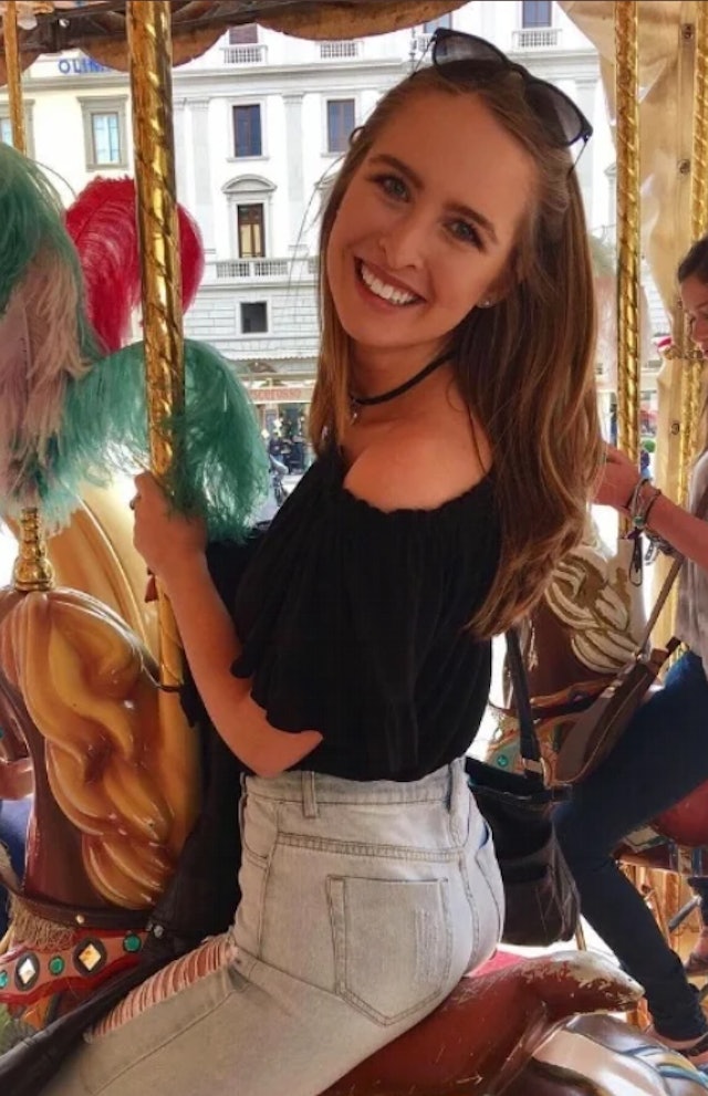 Kat於顧問公司就職時,曾教授Microsoft Excel的課程長達4年。