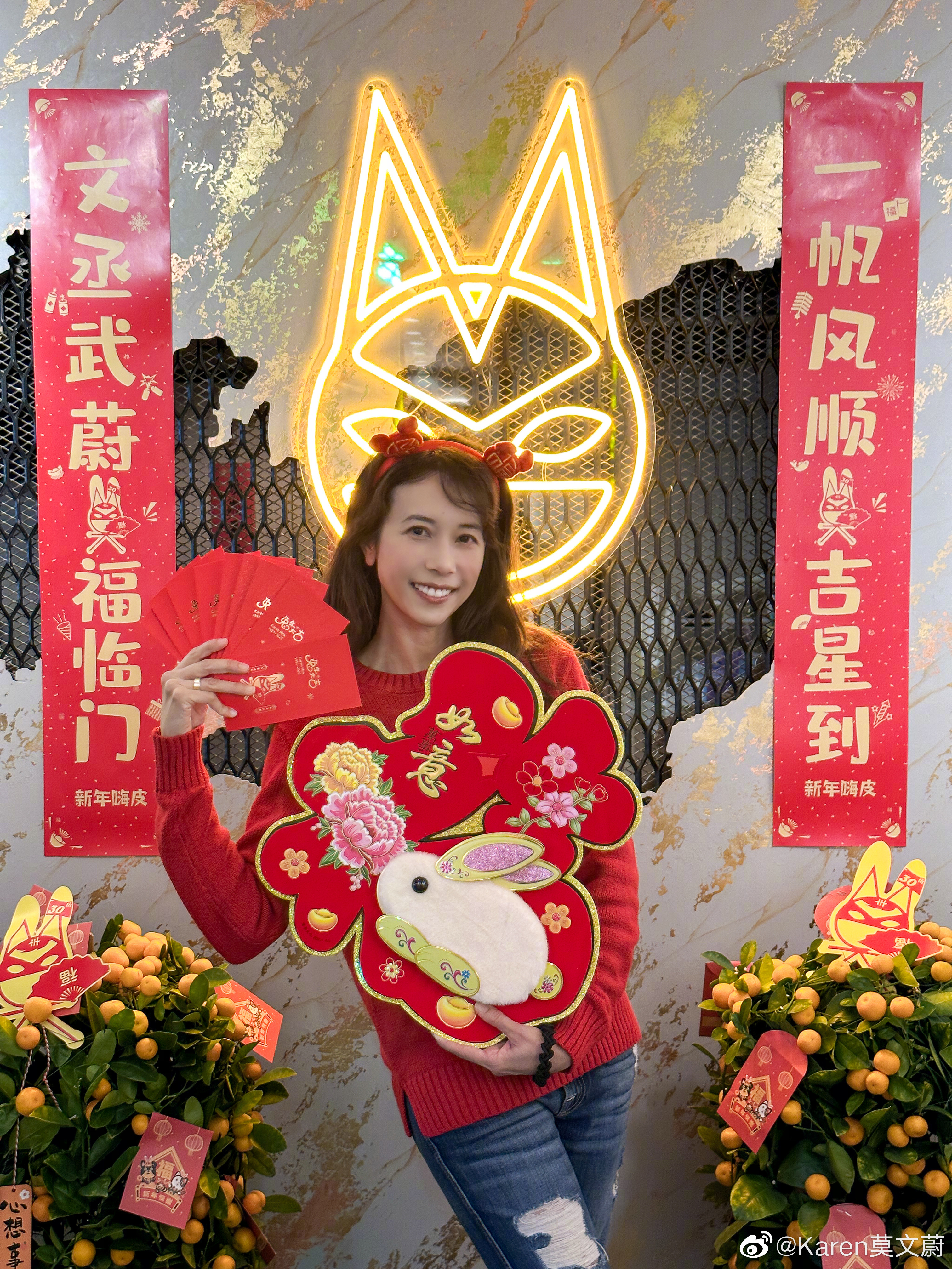 粉絲指燈光影響才讓看起來有點老態