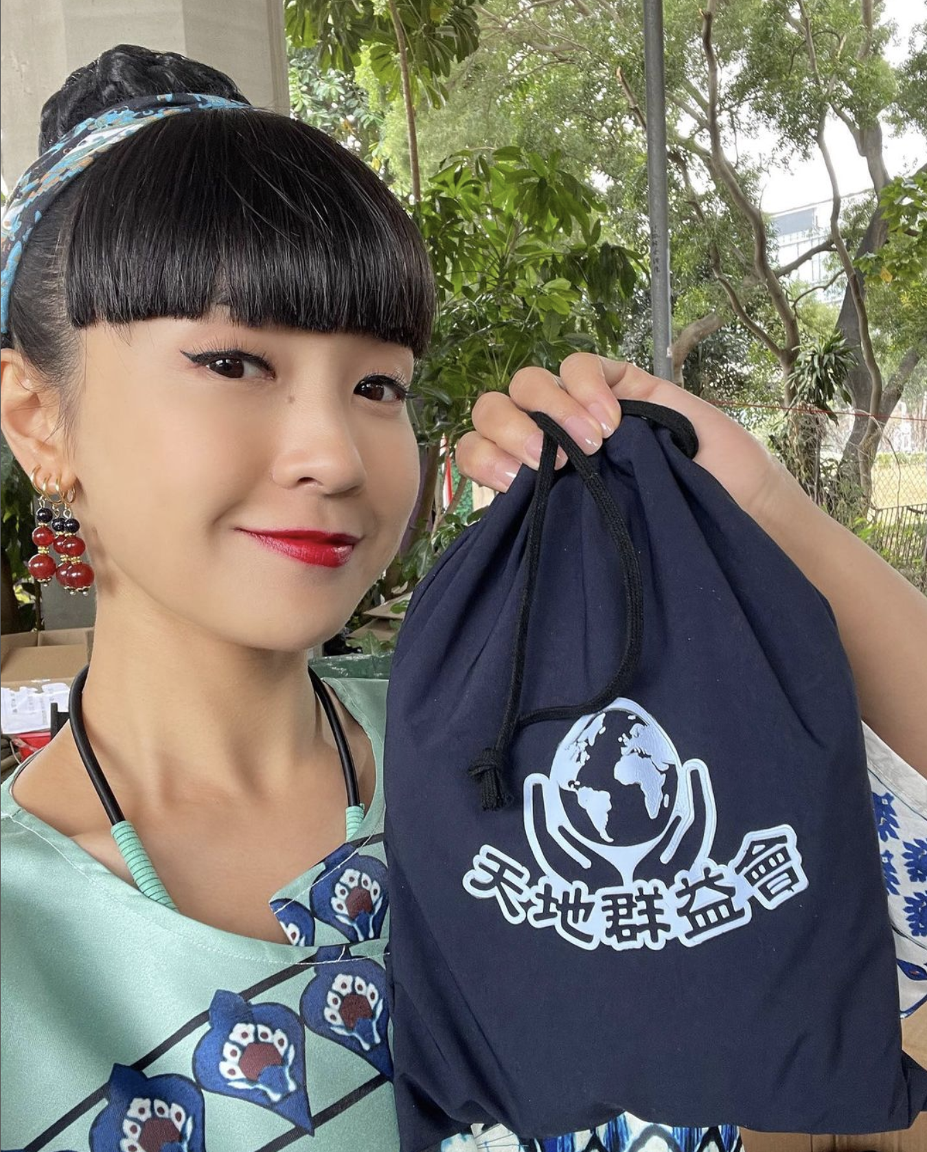 《新四十二章》中糖妹除了打戲被讚,劇中的七彩造型也引起觀眾關注。