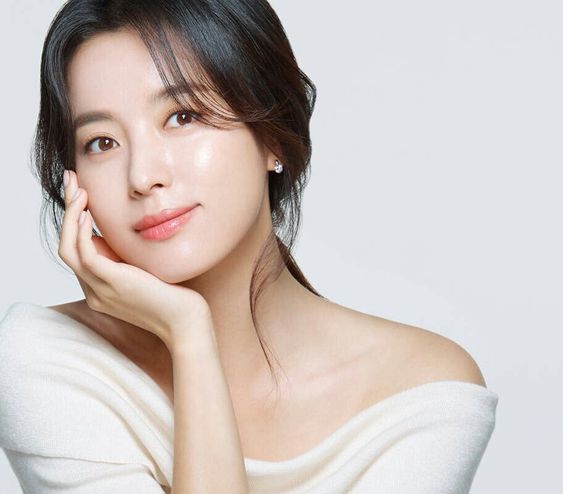 若是在使用某個卸妝品之後,產生過敏、粉刺痘痘爆增的現象。