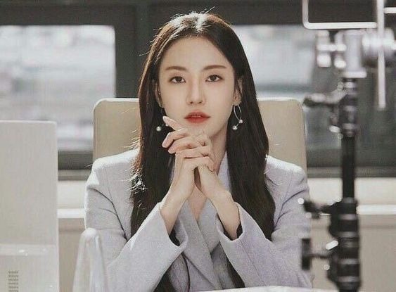 高級導師:比自己年長20至40歲的人