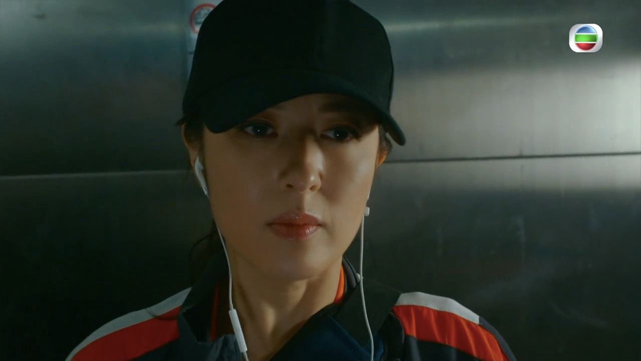 獲得不少網民讚賞:「睇到好肉緊!」、「唐詩詠好戲」、「可惜已離巢」。