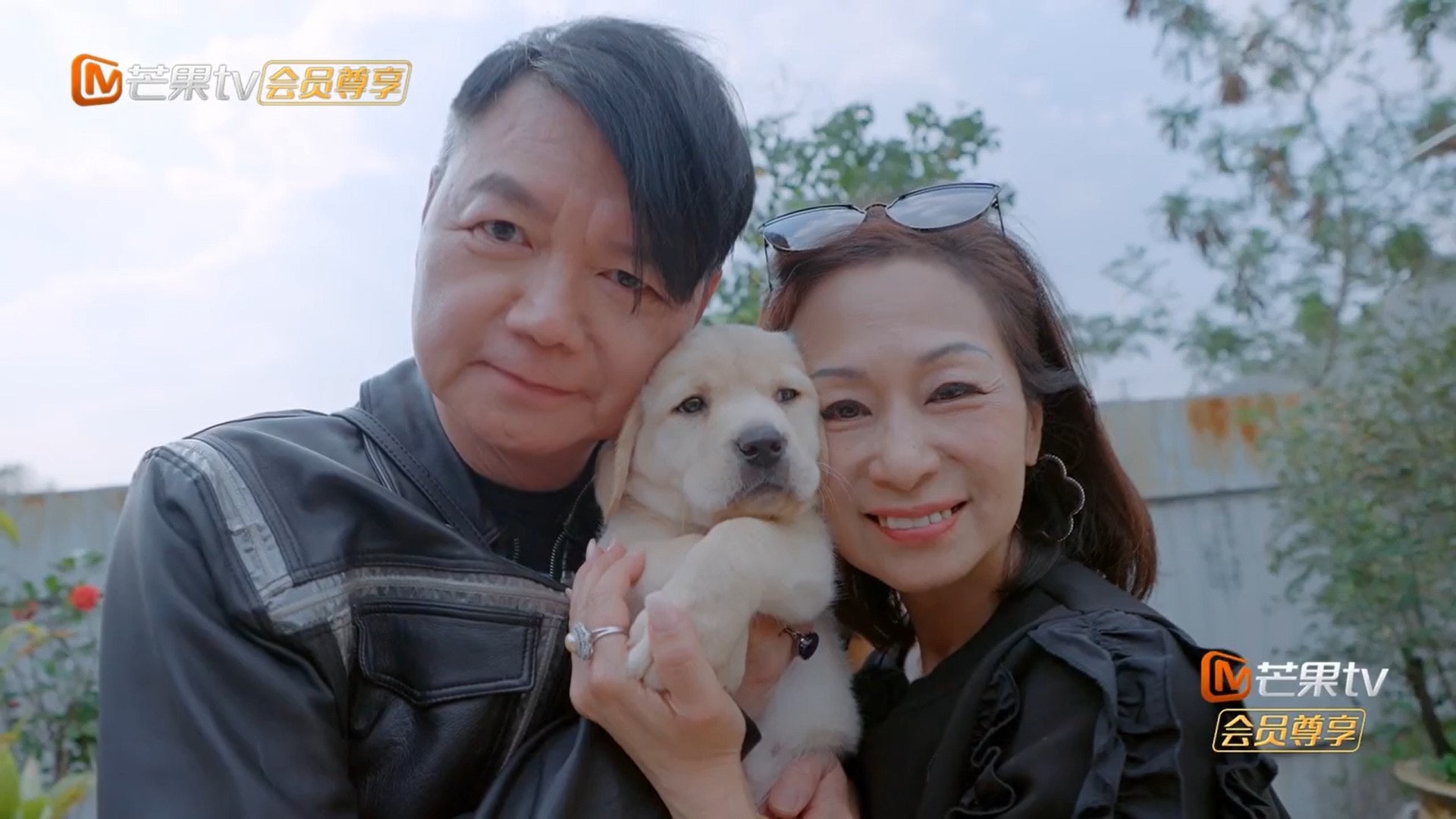 一家三口相當甜蜜幸福