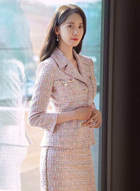 OL化妝細節：唇膏避開大紅色系