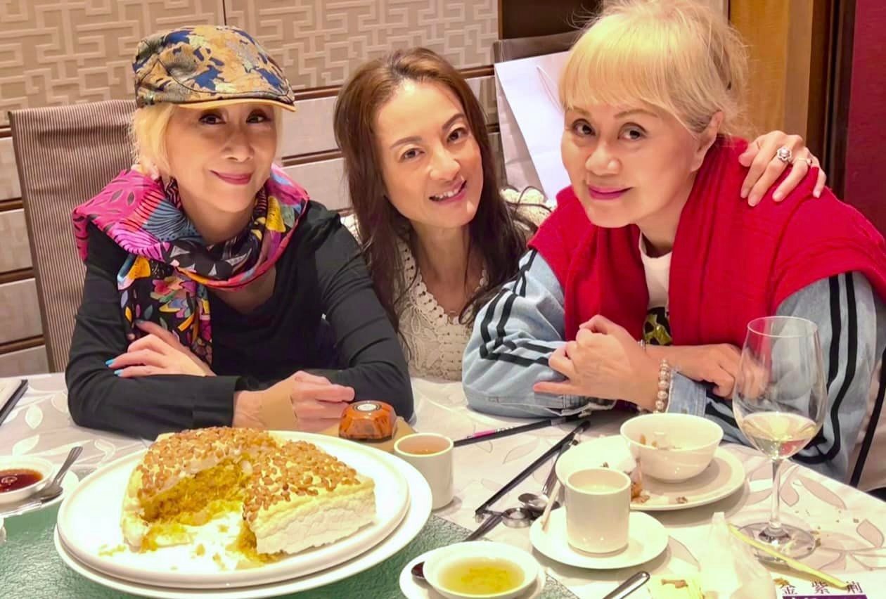 陳曼娜透露自己在30多年前接受矯視手術,可惜手術失敗導致視網膜脫落。