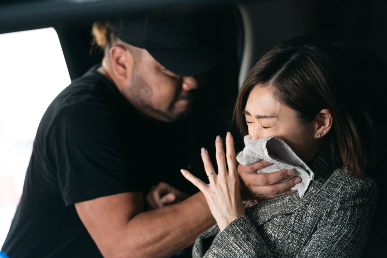 《廉政狙擊》早前已於內地播映，其中屠敏機智逃生一幕更是被內地網民形容是胡定欣的「圈粉之作」，廣受好評。