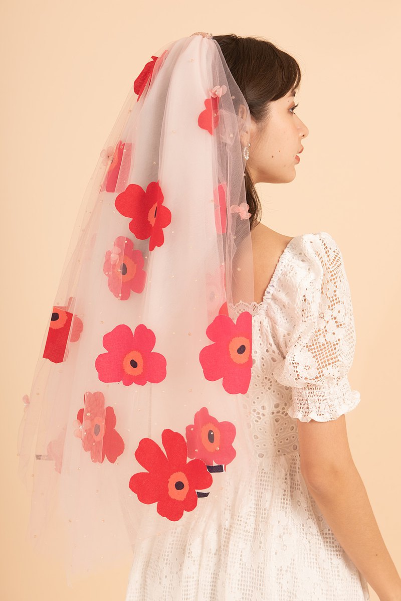 Marimekko圖案新娘頭紗 HK$1,240