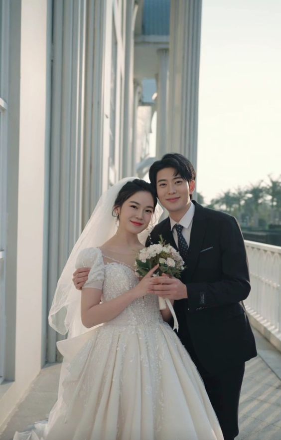 每個人的人生都是由自己主宰的,有著自己的人生時間節點。