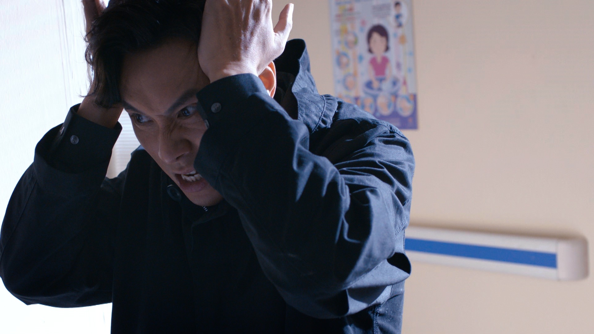 黃子恆在兩個角色中不斷切換令不少觀眾不指精彩