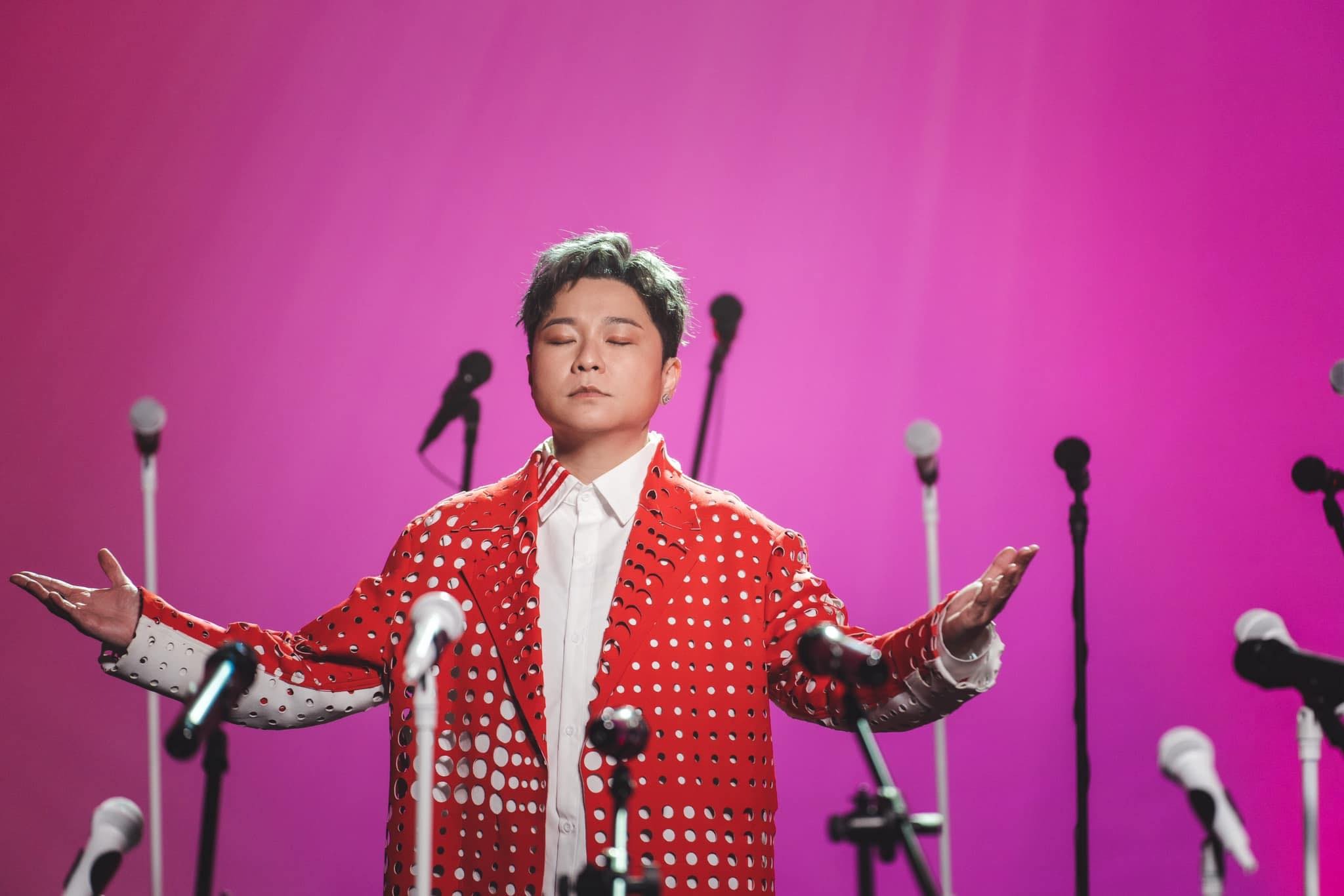 林鉫徫獲趙增熹推薦和得到迪士尼賞識,為電影《獅子王》錄製了粵語版的開場曲《循環不息》。