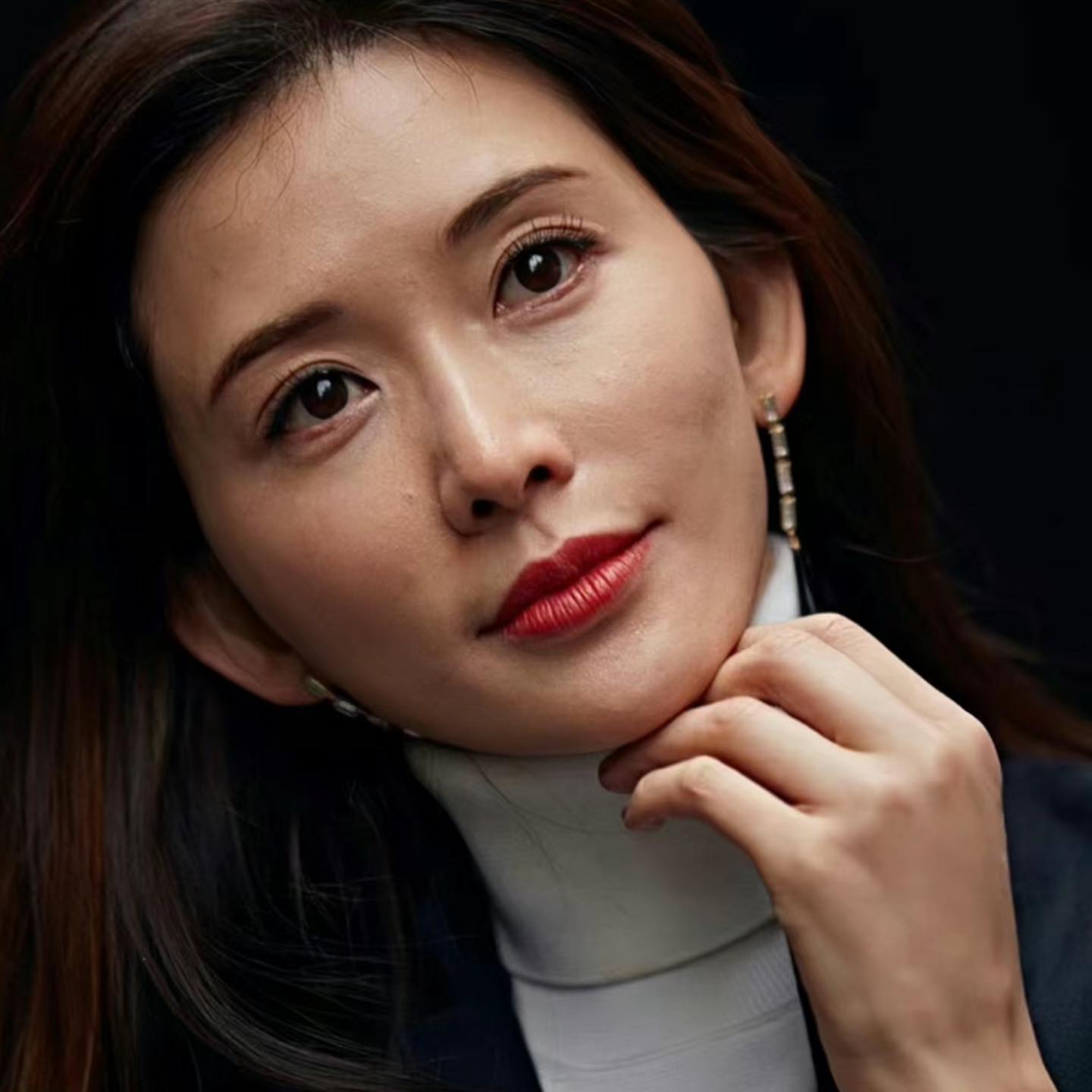 48歲林志玲在零濾鏡之下曝光了她的真實面貌。