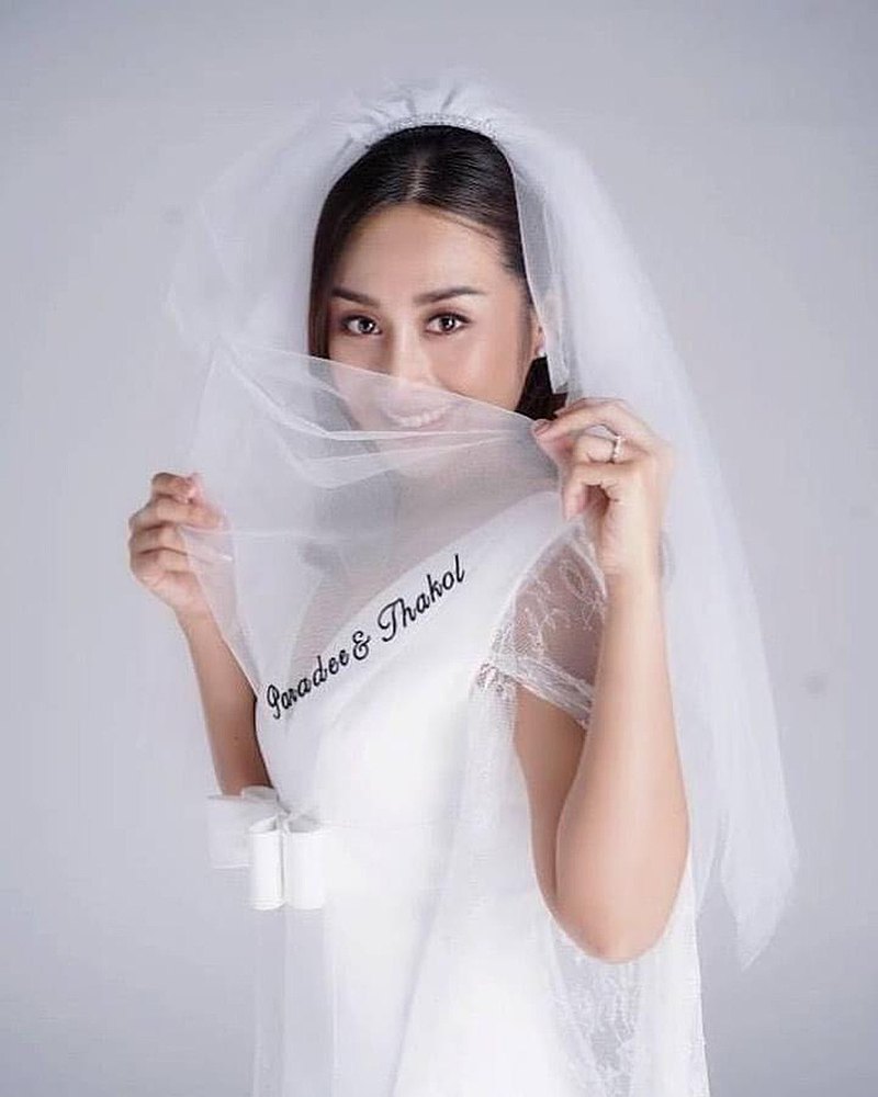 名字刺繡新娘頭紗 HK$313