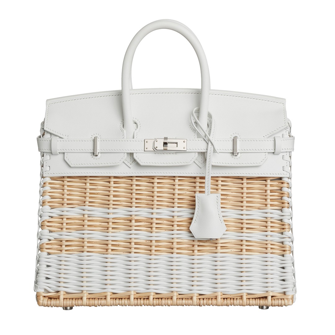 Hermès將經典Birkin包以Swift 小牛皮與天然色柳條交織出「Birkin Picnic」手提包。