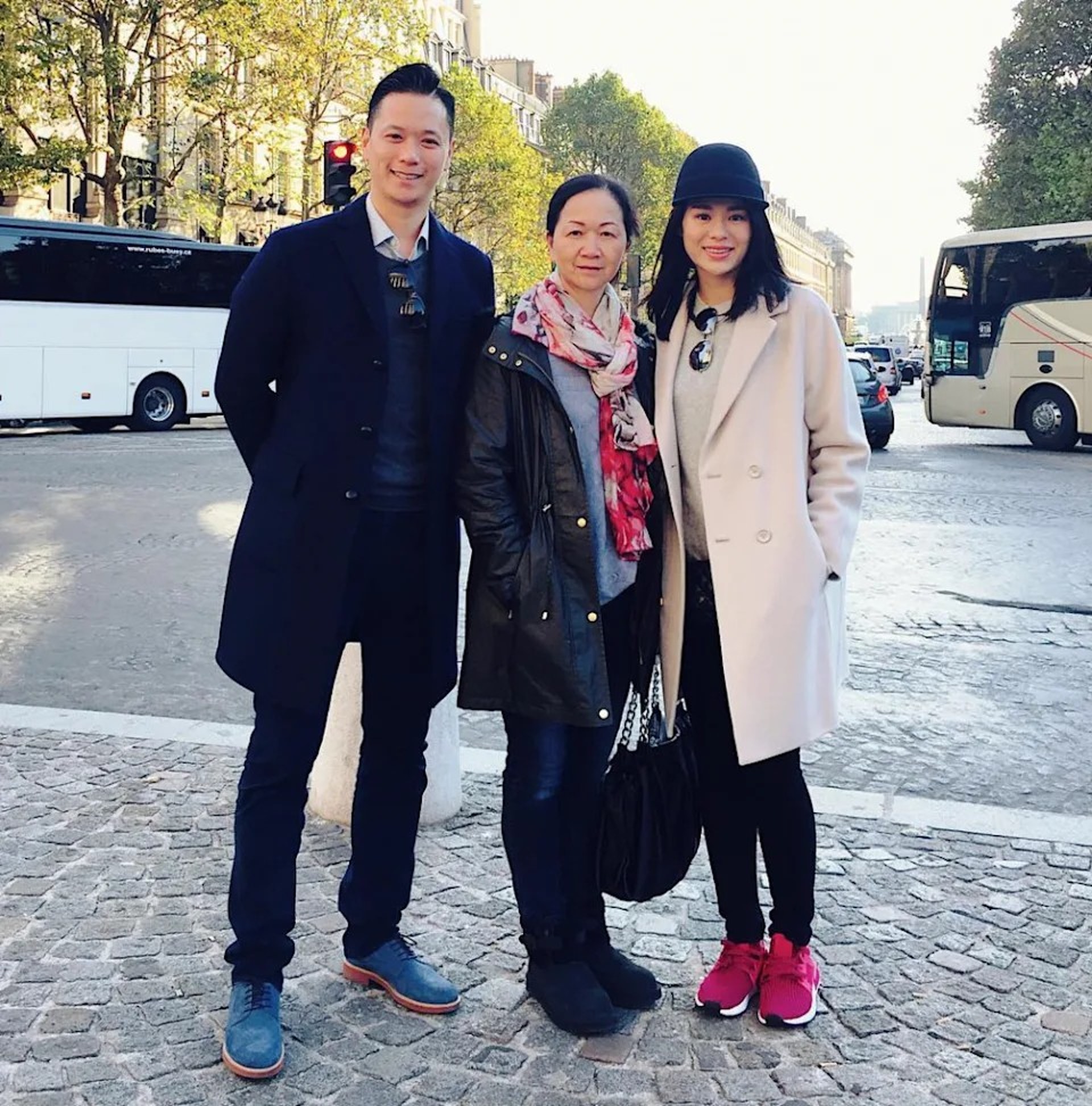 胡杏兒與奶奶相處得相當融洽。