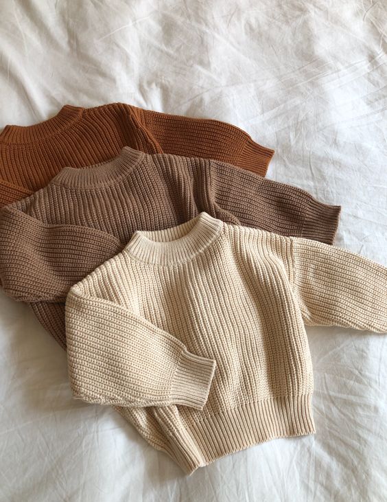 如果衣服本身已有異味,可以先將衣服浸泡在在加入兩匙白醋清水中20分鐘,讓醋吸附衣服上的異味。