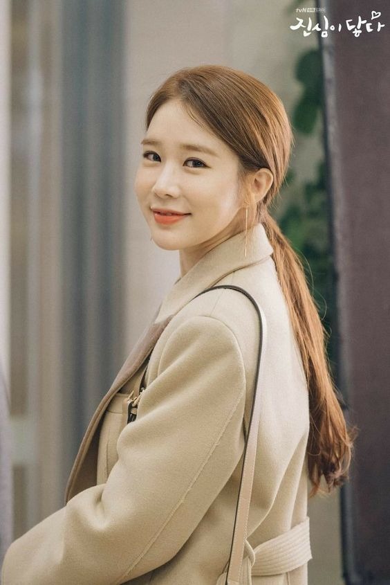 OL化妝細節：大地色系眼妝