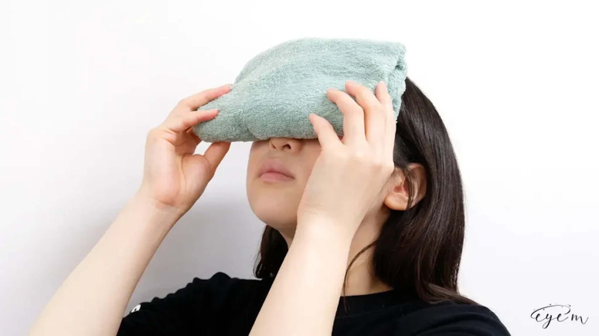 敷熱眼罩。
